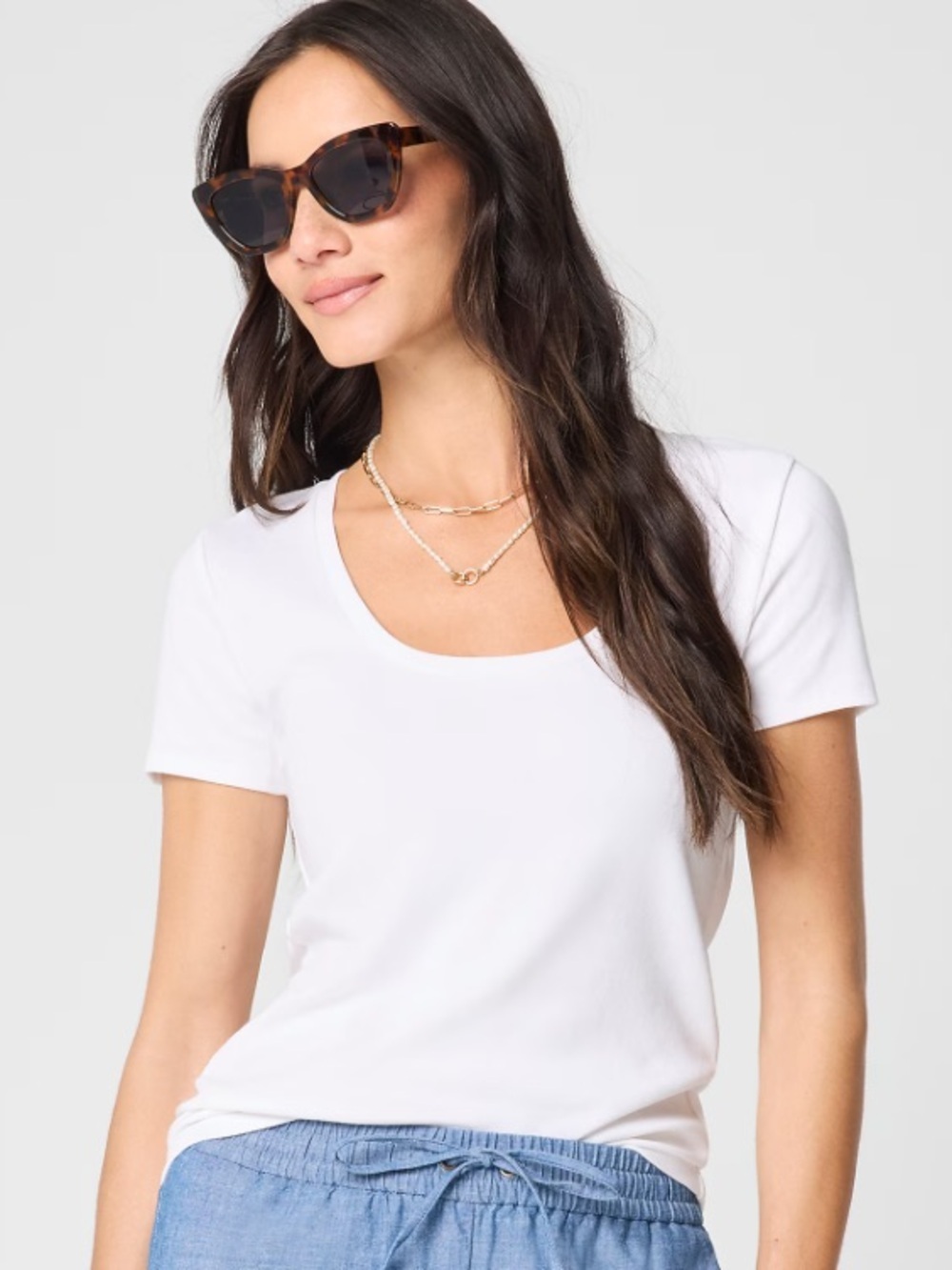 J crew white Scoopneck everyday tee